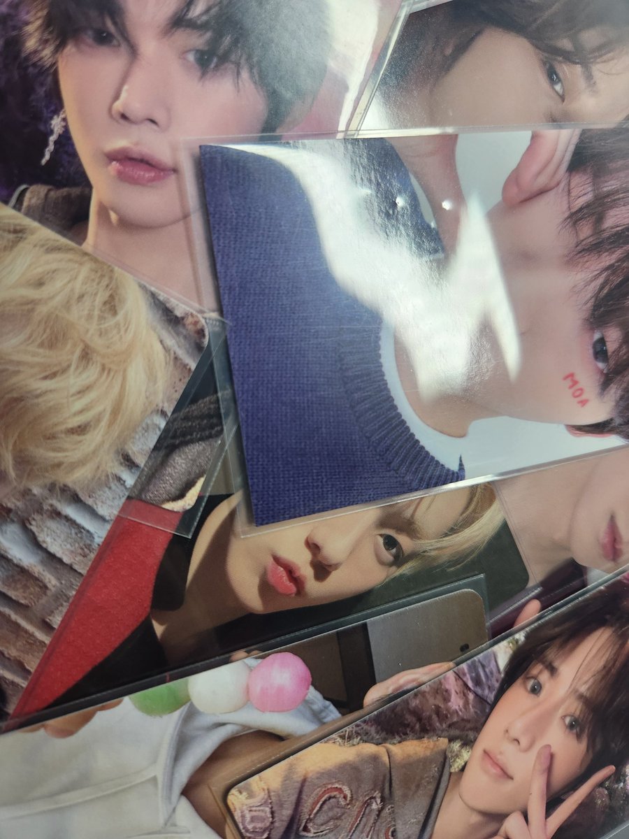 Spike_1205's tweet photo. 투바투 공굿 비공굿 랜박합니다
탈덕처분이라 덤 많이드려요
배송 반택 끼택 택배 가능

0.5~

구성품 사진 참고 

ㅅㅊㅇ 투모로우바이투게더 txt 랜덤박스 연준 수빈 범규 태현 휴닝카이 양도 판매 교환 스타 매직 이터널리 블루아워 프리즈 파오이 떨차 템테이션 프리폴 투모로우 https://t.co/aZtULM94HS