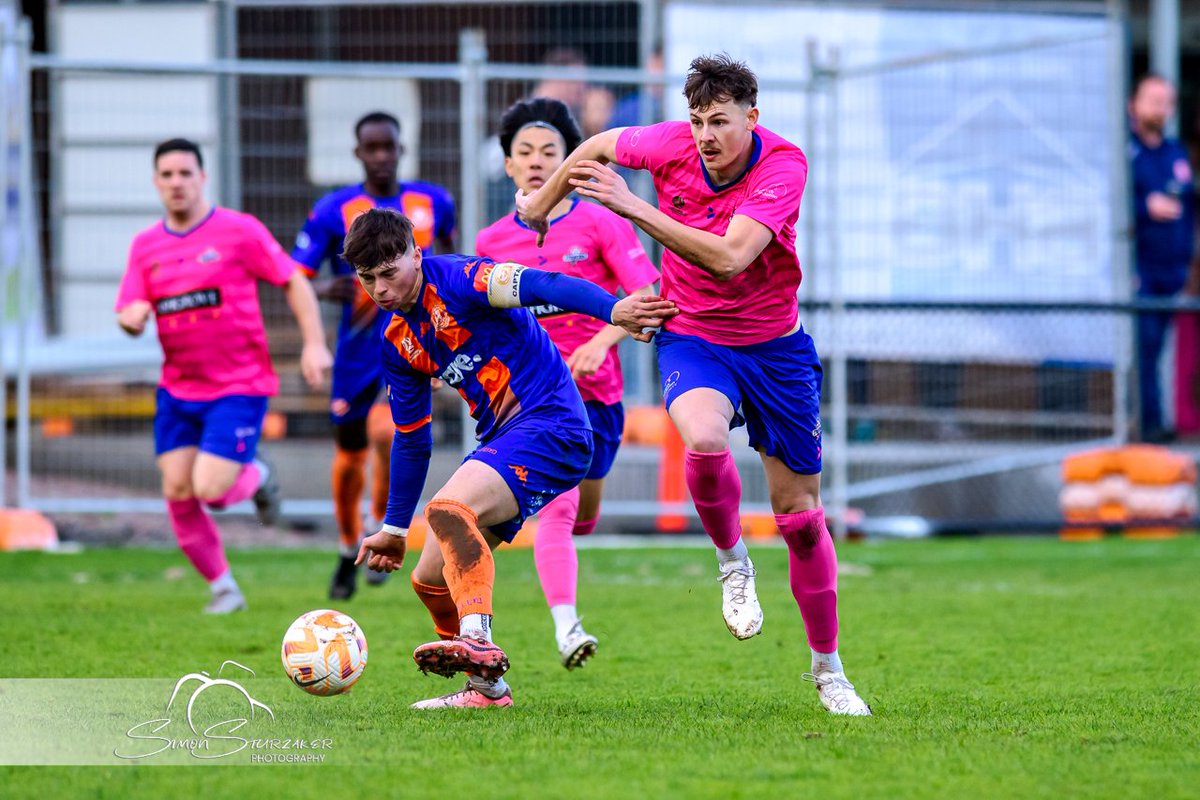 SimonSturzaker's tweet photo. Some @FootballTas action from TassieCare Valley Road yesterday as the @DevStrikers hosted Riverside Olympic FC in the home club's annual Pink Game.
Full gallery is up live over on my website. 
.
.
#sportsphotographer #soccer #footballtas #football https://t.co/3EJ0sDEj6q