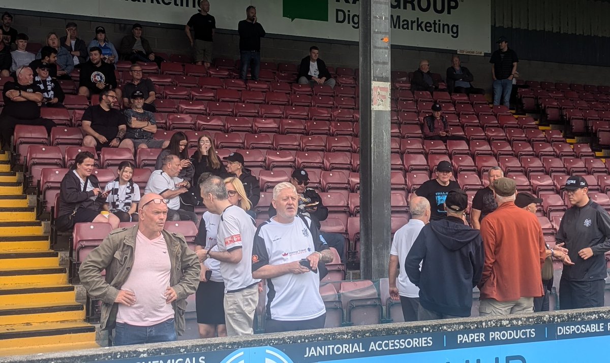 🖤🤍 Thanks to the 113 Mariners who travelled to Scunthorpe yesterday.
It never goes unnoticed.

#WeAreMarine
