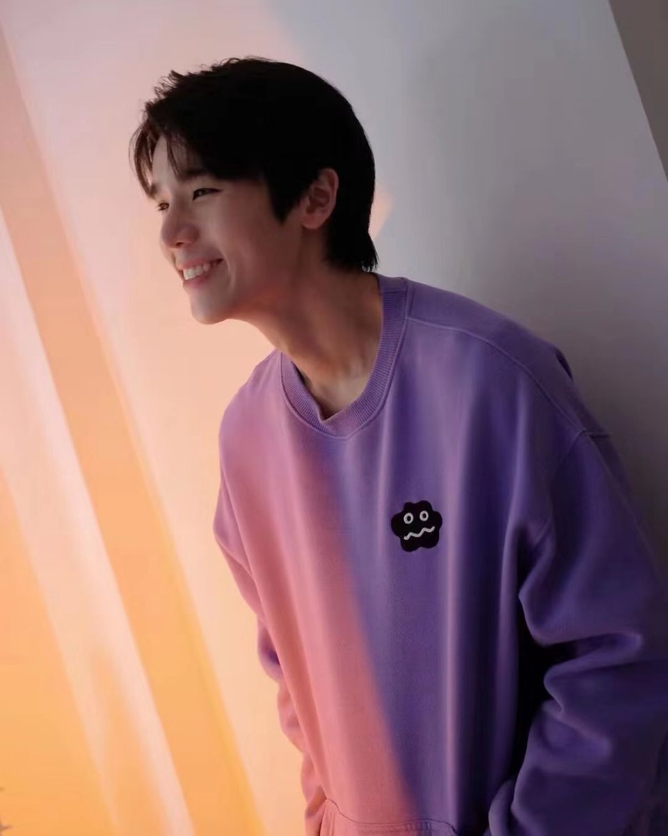 luckychi0216's tweet photo. ✨ 30 Days challenge With Jimmy ✨
28🏷️ 1 praise for Jimmy.
➡️How wonderful you are 💜
Be happy, be healthy and enjoy 🫶🏻
#30DaysChallengeWithJimmy
#jimmyyjp
#Tiny #tinybey https://t.co/tiarxYctmy