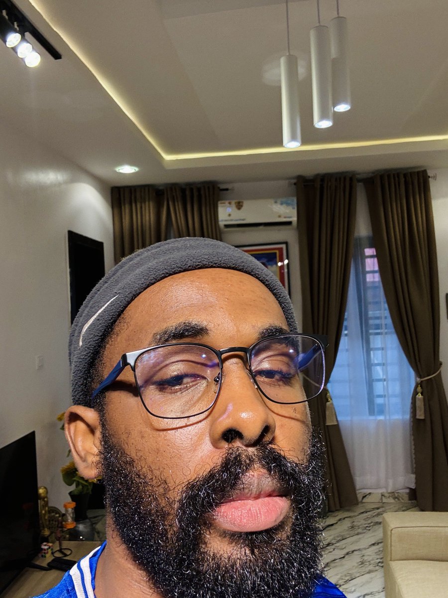 the_Lawrenz's tweet photo. If Manchester City wins - Enzo Maresca has only been with Chelsea for 6 weeks and he’s still getting to know his players. 

If Chelsea wins - WE ARE THE BEST TEAM IN THE WORLD AND IT WILL BE SCARY FOR EVERYBODY. https://t.co/Qo33ZNsFj2
