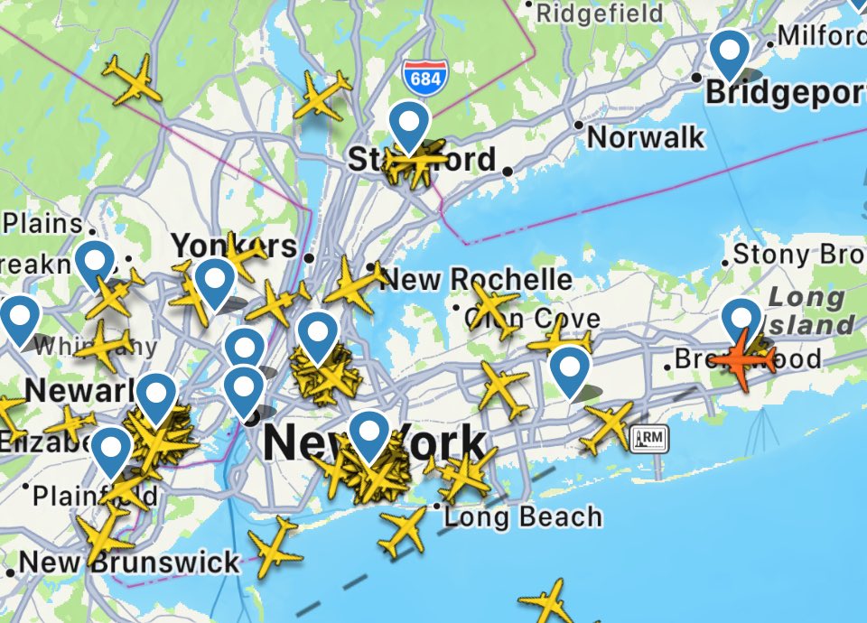 ema86387555's tweet photo. Hmmm… don’t worry - it’s 2 years overdue &amp; aviation traffic over LI is a thousand times worse. #airspiracy #peoplelivehere @NassauExec nobody is wearing a mask but MAYBE u can make a position statement? @GovKathyHochul @Newsday @NewYorkStateAG can u possibly do ur job here? https://t.co/cg2IlHiXjZ