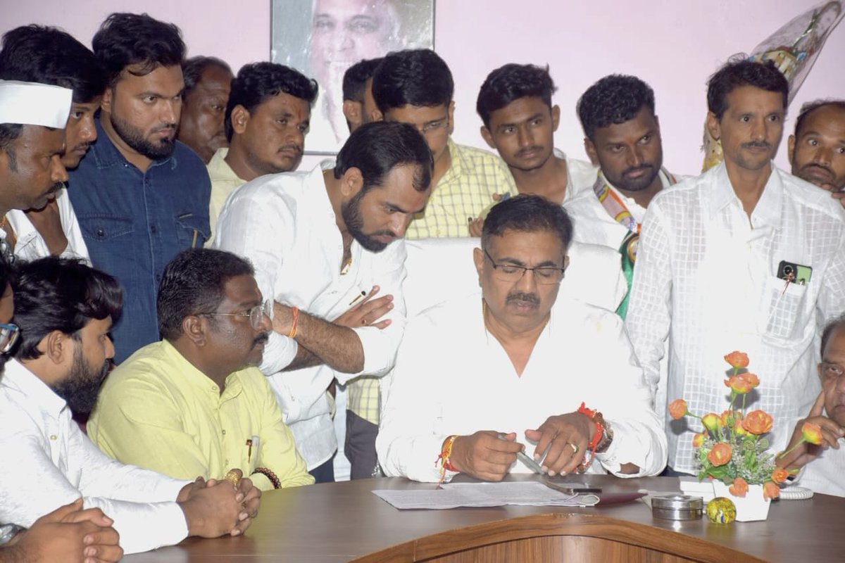 GSTadlapurkar's tweet photo. https://t.co/AZgJQUtldk https://t.co/S66PU4wJed