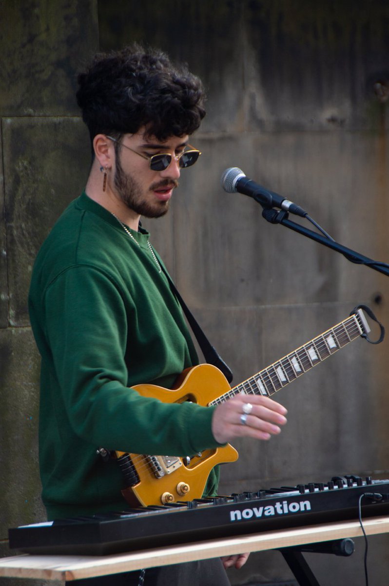 Multi-instrumentalist

#edfringe #edinburgh #streetperformer #streetphotography #music <a href="/edfringe/">Edinburgh Festival Fringe</a>