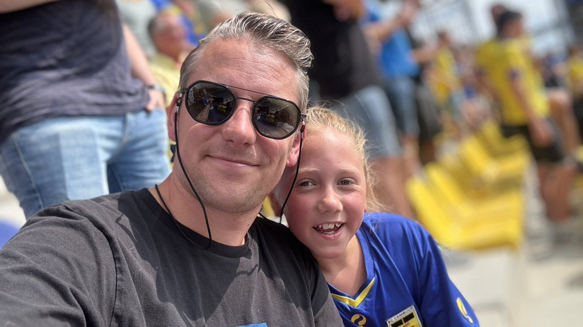 In ons nieuwe ‘thuis’ <a href="/SCCambuurLwd/">SC Cambuur</a> 🔥💛💙 

<a href="/Stadion058/">Kooi Stadion</a>