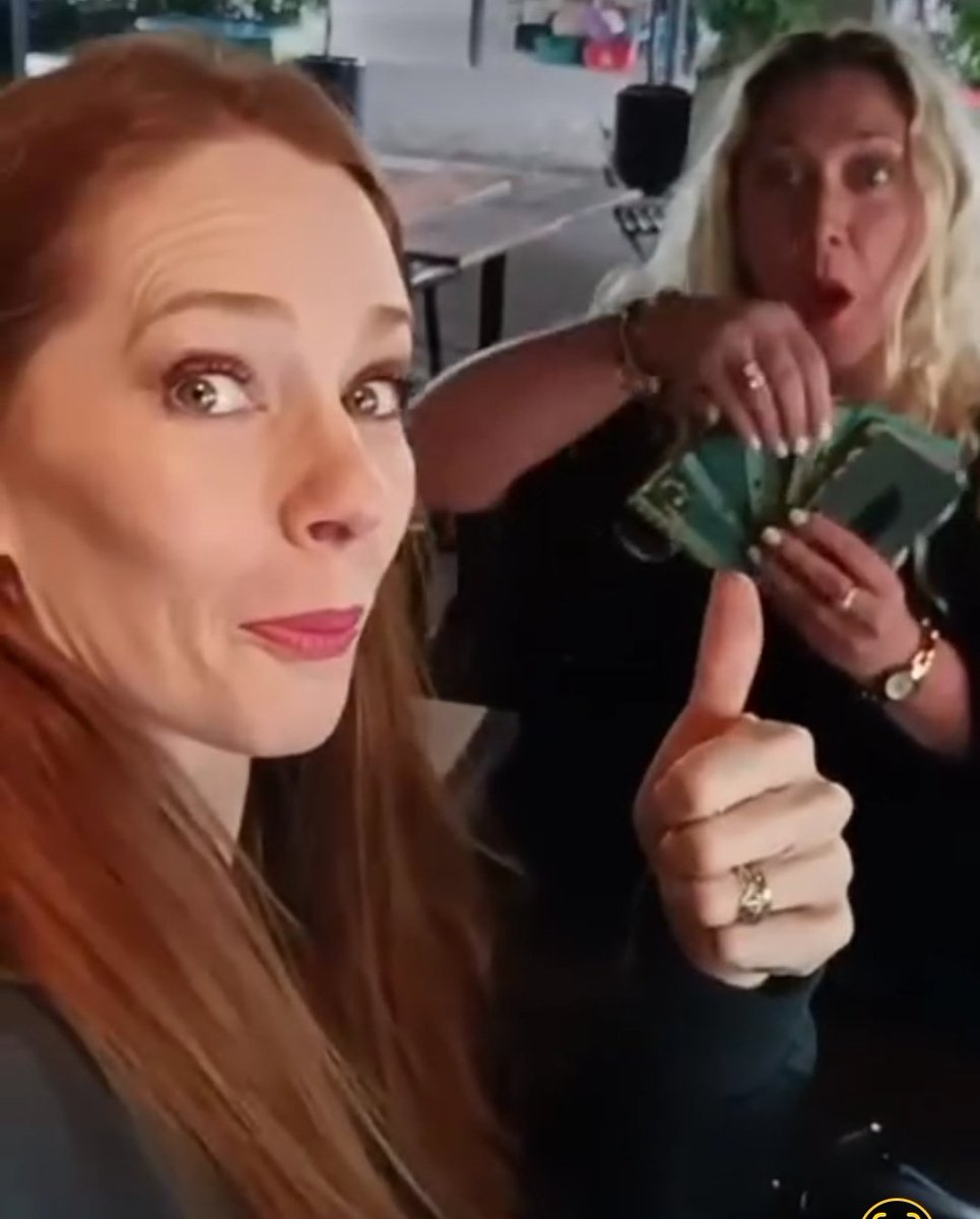 Sarah Iles (@sarahiles82) on Twitter photo There are some tickets left for our show tonight "Funnies Fudge and Fortunes" <a href="/cornerHOUSEarts/">Surbiton CornerHOUSE</a> - don't miss out on seeing me and <a href="/dianespencerfun/">Diane Spencer - YouTube & club comedian</a>
TICKETS: ents24.com/surbiton-event…
#livecomedy #surbiton #kingston There are some tickets left for our show tonight "Funnies Fudge and Fortunes" <a href="/cornerHOUSEarts/">Surbiton CornerHOUSE</a> - don't miss out on seeing me and <a href="/dianespencerfun/">Diane Spencer - YouTube & club comedian</a>
TICKETS: ents24.com/surbiton-event…
#livecomedy #surbiton #kingston