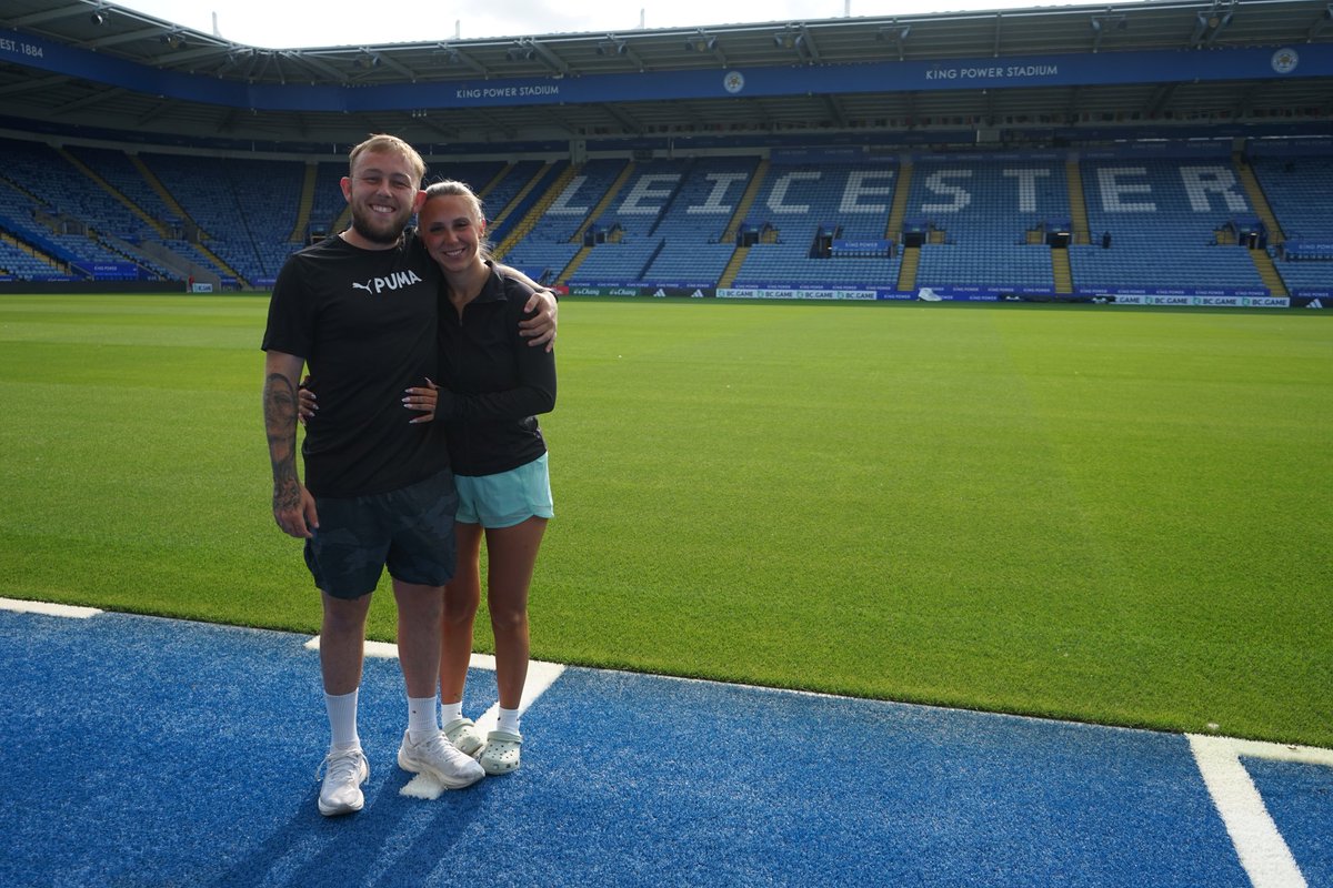 matty_smith94's tweet image. This is a call to @GaryLineker and all @LCFC fans...

I'm currently running to every @premierleague stadium to prevent suicide 💚

It would mean the world to me if you could all share this and help me reach my fundraising goal 🙏

👉 bit.ly/IUCS_PL

#LCFC