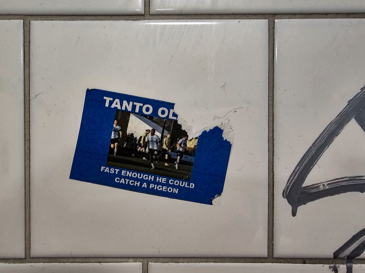 sammy_brown3's tweet photo. I was very pleased to find this sticker on the wall at the Robin Hood pub in Sherwood, Nottingham yesterday. #StockportCounty @tantss_o https://t.co/oThQxaF725