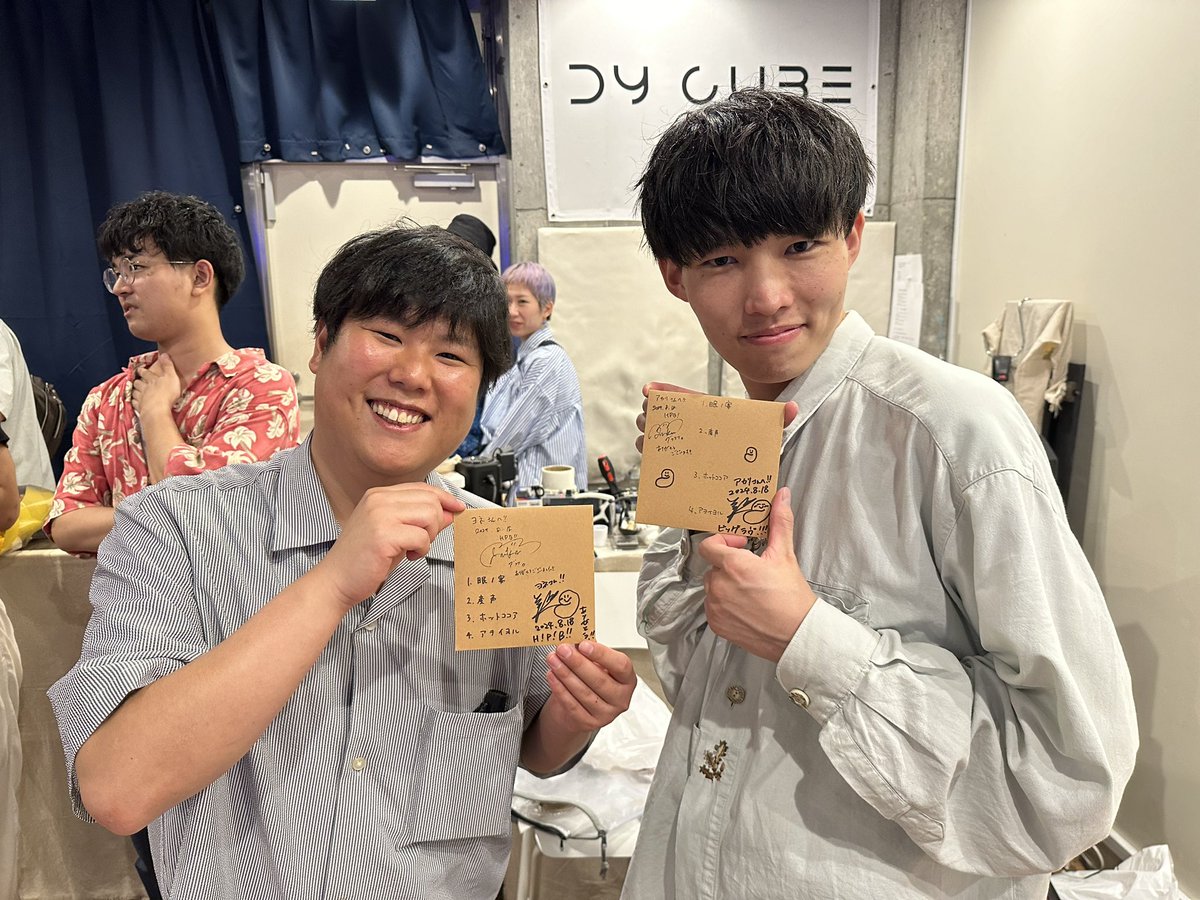 stoa0808's tweet image. 本日も仕事でしたが急いで終わらせて
#Dycube へ
推しの方たちがでるLIVEを
堪能したので食後のデザートならぬ
LIVEのあとの珈琲とデザート🍨を堪能

音楽に包まれるのいい🎧ﾟ｡ね

あ、りっちゃん氏。誕生日おめでと〜🎂

素敵な企画✨でした
@risaaaa_nontan 

@Sato_darari 
@24inoken 
@kakeruvo