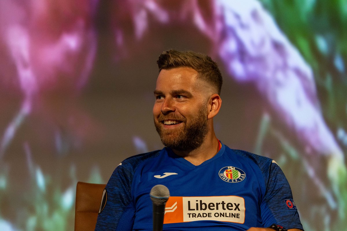 LaLigaLoca tweet media