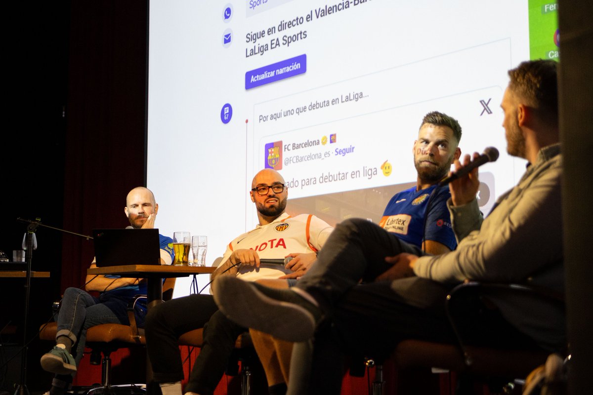 LaLigaLoca tweet media