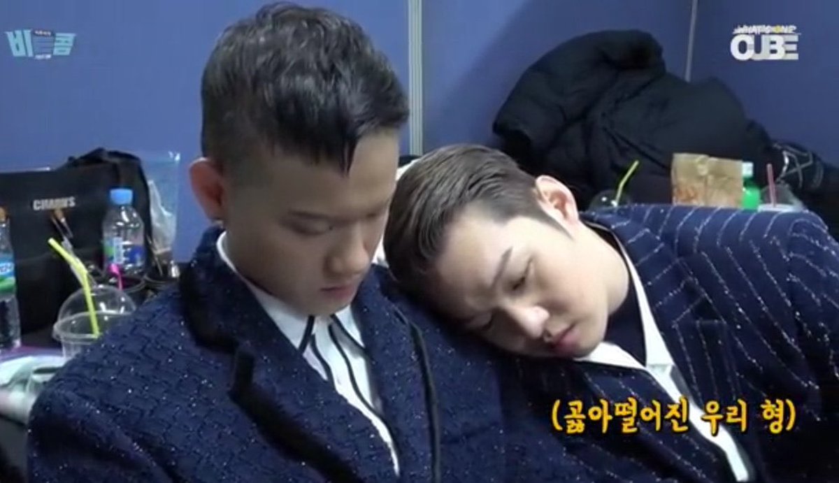 btobwtf's tweet photo. peniel leaning on eunkwang is so emotional to me! not just bc its our leader &amp; one of our maknaes being cute bUT BC EVERY MEMBER USED TO BE THE ONE LEANING ON PENIEL MOST OF THE TIME OKAY DO U GUYS GET ME? NO? PLEASE SOMEONE SAY THEY GET ME https://t.co/MKaSOONGo1