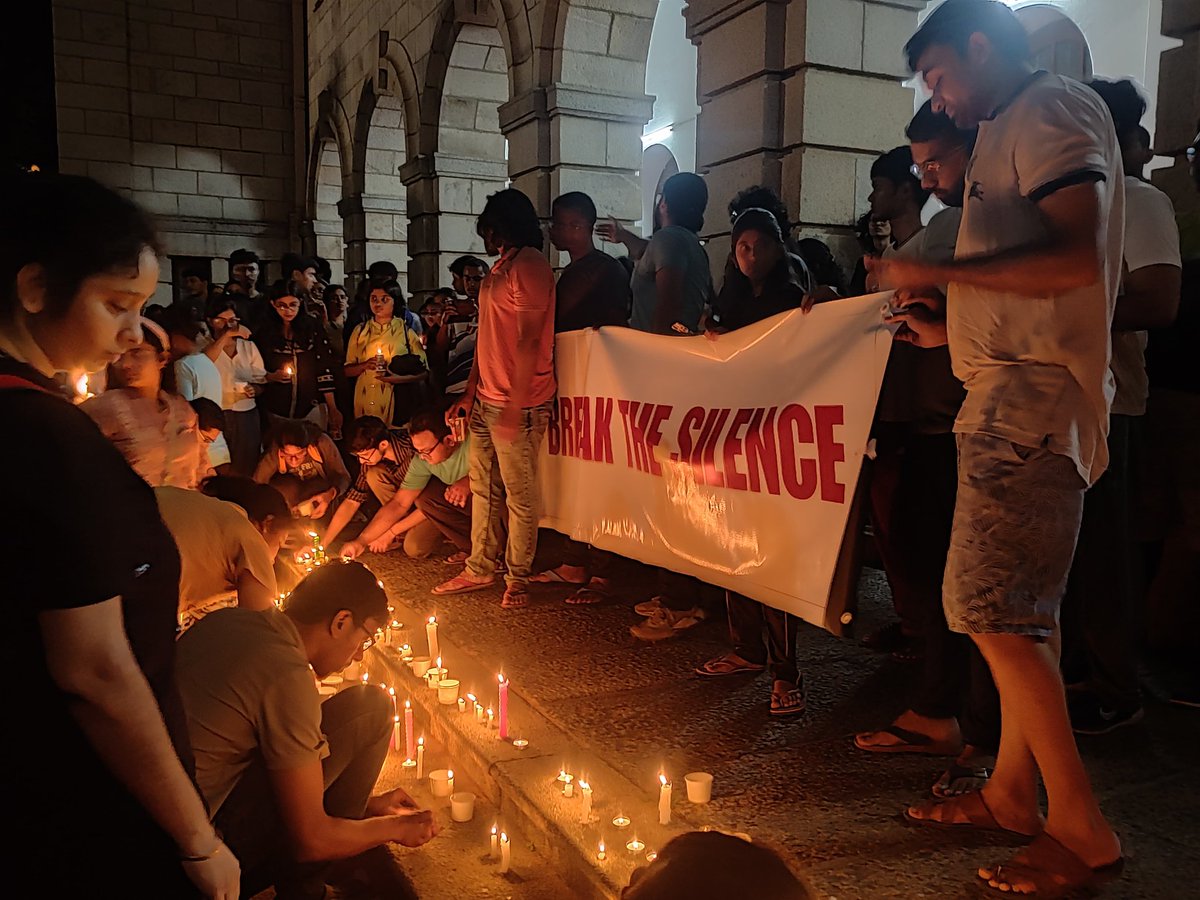 Ankitaa_Mandal's tweet photo. On 14th August, 600 students in IISc came together to demand justice for the victim and to end the institutional shielding of perpetrators. #IIScwithRGKar https://t.co/w6XU3J1JdW