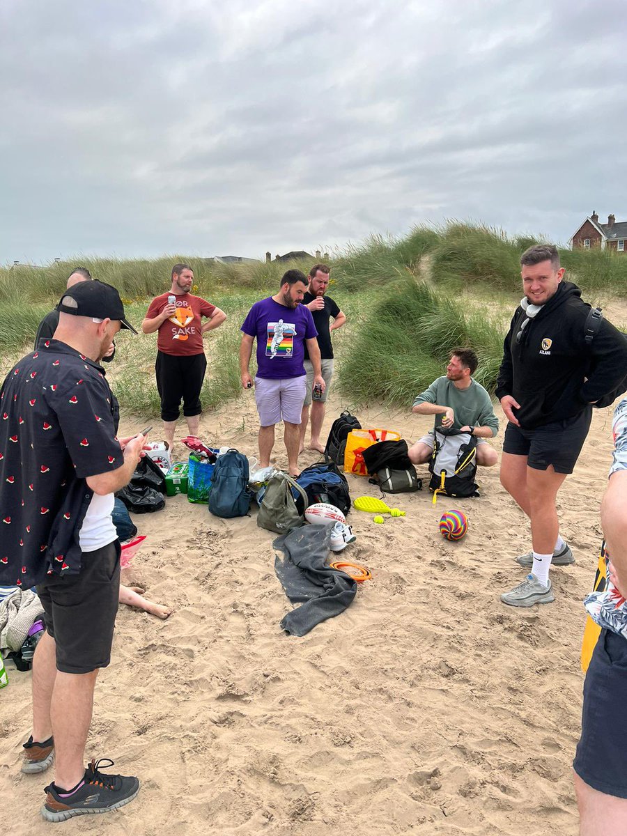 BelfastAzlans's tweet photo. β±οΈ π Did someone say beach party!! Absolute cracker of a day yesterday with the Azlans.
Extra burpees for whoever forgot to order the good weather.
#Azlans #inclusiverugbyNI #JoinOurPride #StrongerTogether #TeamOphir https://t.co/WHkfG5vTz1