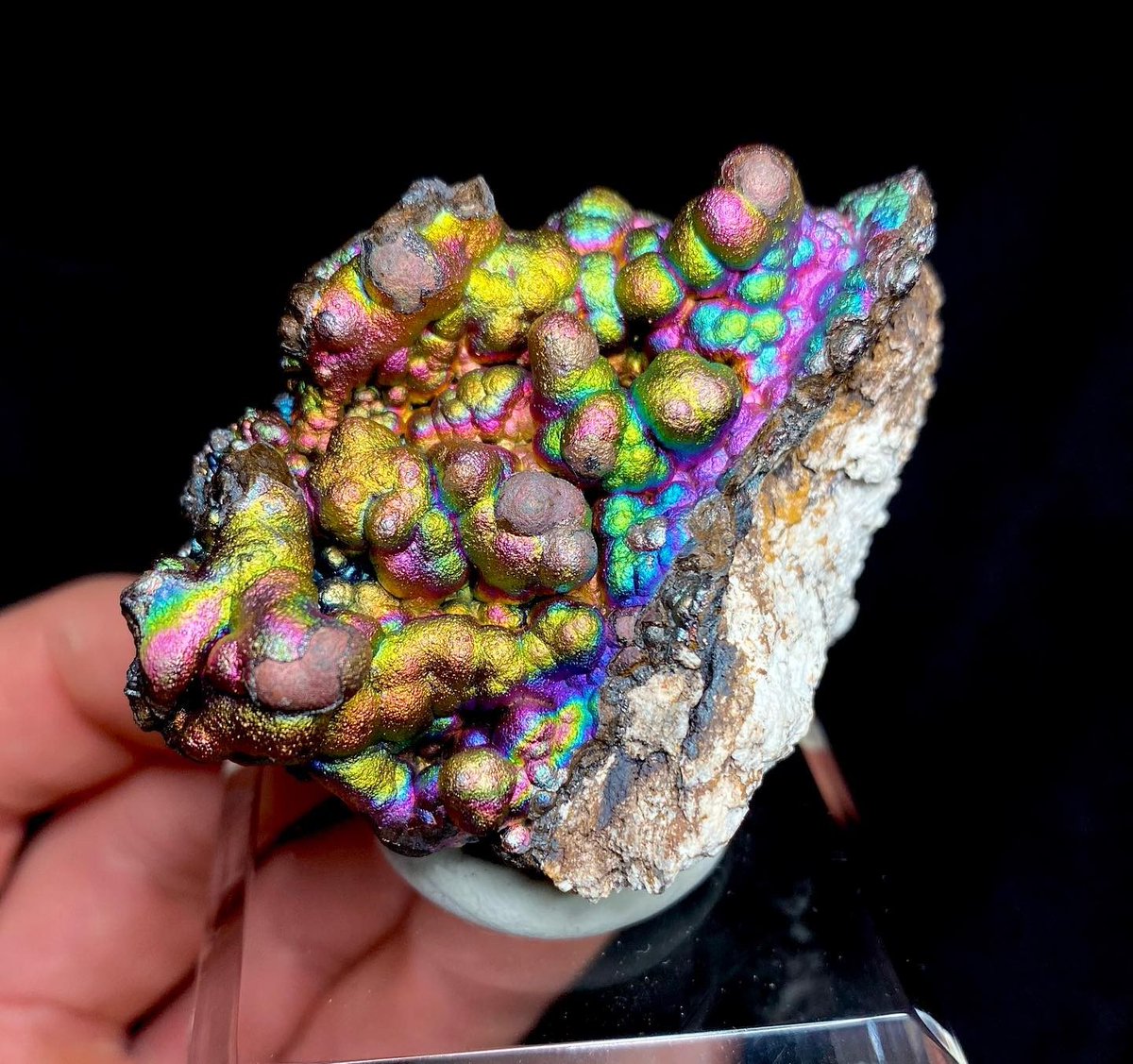 Beautiful Rainbow Hematite from Malaysia.

Photo: Natalis Gems