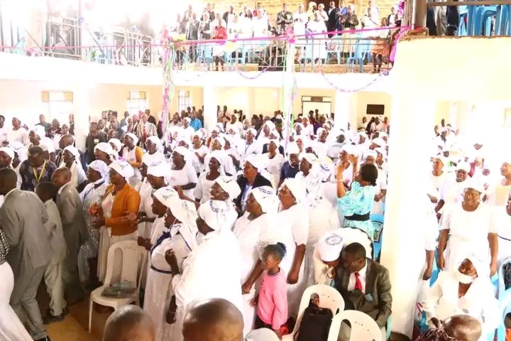 kinaratheDon's tweet photo. Proverbs 29:2 When the righteous are in authority the people rejoice because there is peace, love unity, cohesion, development and prosperity in the land

The Sabatia Constituency Manager @KimDonwell Graced the Vokoli yearly meeting that was held at the Vokoli Friends Church. https://t.co/I71zkqeZTY