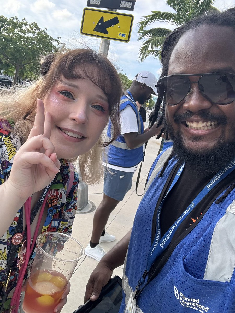 NewCanvassing's tweet photo. We are PROUD to be out canvassing in #Miami for @PPFA ! If you want to come help us put the fun in #fundraising check us out here!!! ——-> https://t.co/SNHBKflvwr oh yeah and we start at $24/hour 💙 https://t.co/52ECW3MR73
