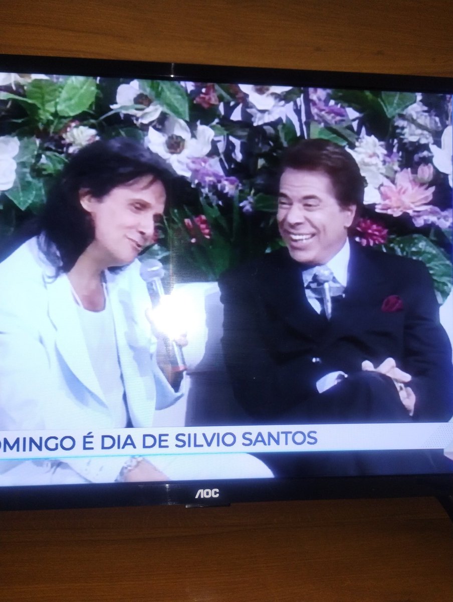 HelioMoto's tweet photo. O SBT
Faz uma hora que estou assistindo 
Realmente Silvio Santos entrega tudo 
#1997 https://t.co/cd5Jng0mi4