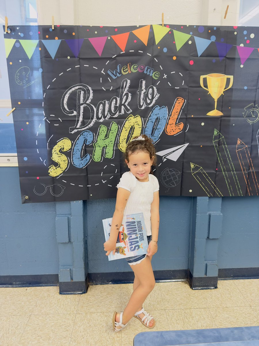 We had a successful Meet the Teacher event and a great first week of school. We’re looking forward to an excellent 2024-2025 school year!! 🐴