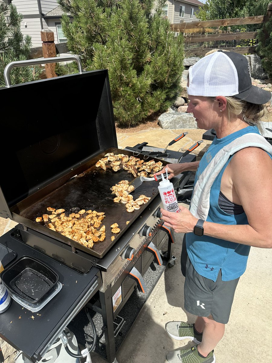 doshwoods's tweet photo. Got @Coach_DUBS a Blackstone and when I tell you she’s been PUTTING HER WHOLE FOOT in the food🔥🔥🔥🔥🔥🔥🔥🔥🔥🔥🔥🔥🔥🔥🔥🔥🔥🔥
#herhappyplace https://t.co/41V16lhv7U