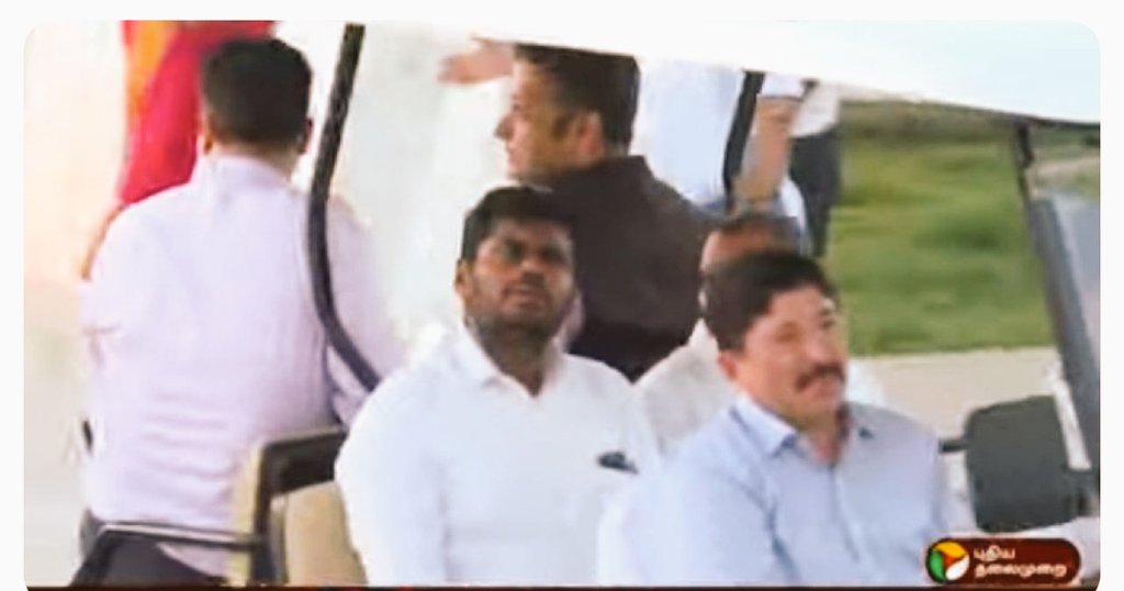 Dilleepan's tweet photo. இந்த மகான் எவ்வளவு நல்லவர்🥰 இவர் கட்சியையா எதிர்த்து #DMK_FILES வெளியிட்டோம் 🤮💦 வெக்கம் மானம் சூடு சூரனை இருக்கா ? @annamalai_k @BJP4TamilNadu
#நீ_சூரியன்_நான்_தாமரை @imSurjithKumar @admkchn @Sakti_Ilangovan @Polity_Observer @navin_offl @AgentSmith1507 @crypto_sanghi https://t.co/I3EP28Qc7Q