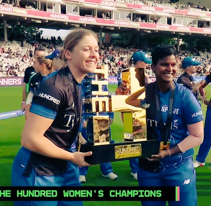 shyamjiyadav06's tweet image. 212 रन, 8 विकेट और 1 खिताब जीतने वाला छक्का 🏆 दीप्ति शर्मा का #द सेंचुरी अभियान पूर्ण सिनेमा था 😮‍💨