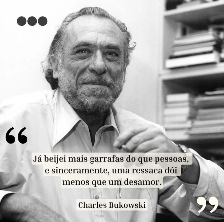 Intenso Charles.

#charlesbukowski #livrariamartinsfontes #amamoslivros #booklovers #igliterário #aleituracontagia