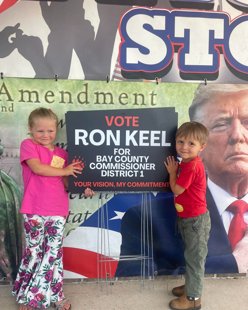 VoteRonKeel's tweet photo. Visit John at The Trump Store on 23rd St for your 'Ron Keel for Commissioner' sign. Thanks to local supporters like John! Snap &amp; share your pic with the sign to show your support! 🌟 #CommunitySupport #VoteRonKeel #TrumpStore https://t.co/oyCObUkLpK