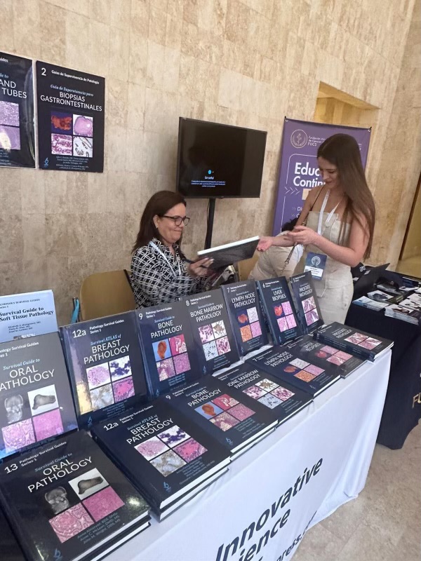 Our colleague, Dr. Monica Garcia-Buitrago, is at The 44th Meeting of  The Colombian Association of Pathology signing her new book. It is offered in both English and Spanish at innovativesciencepress.com #umiamipath