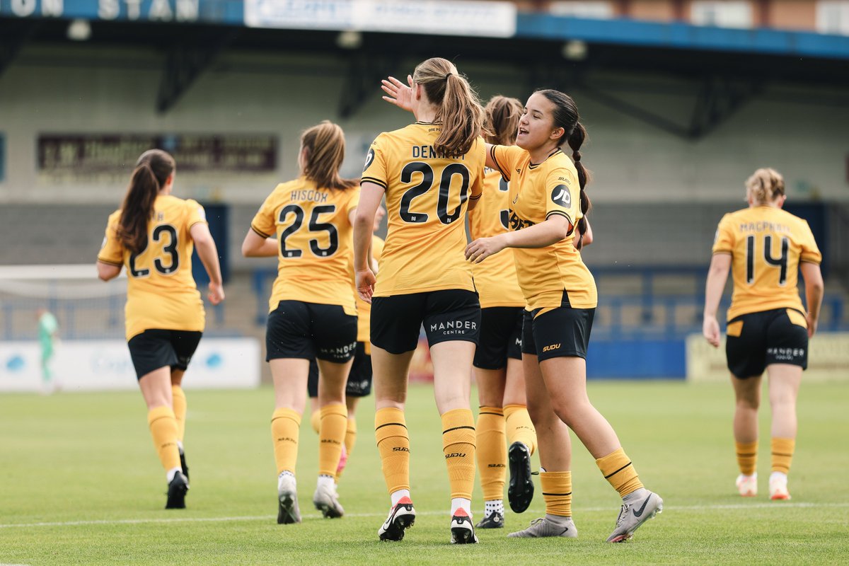 Wolves Women FC tweet media