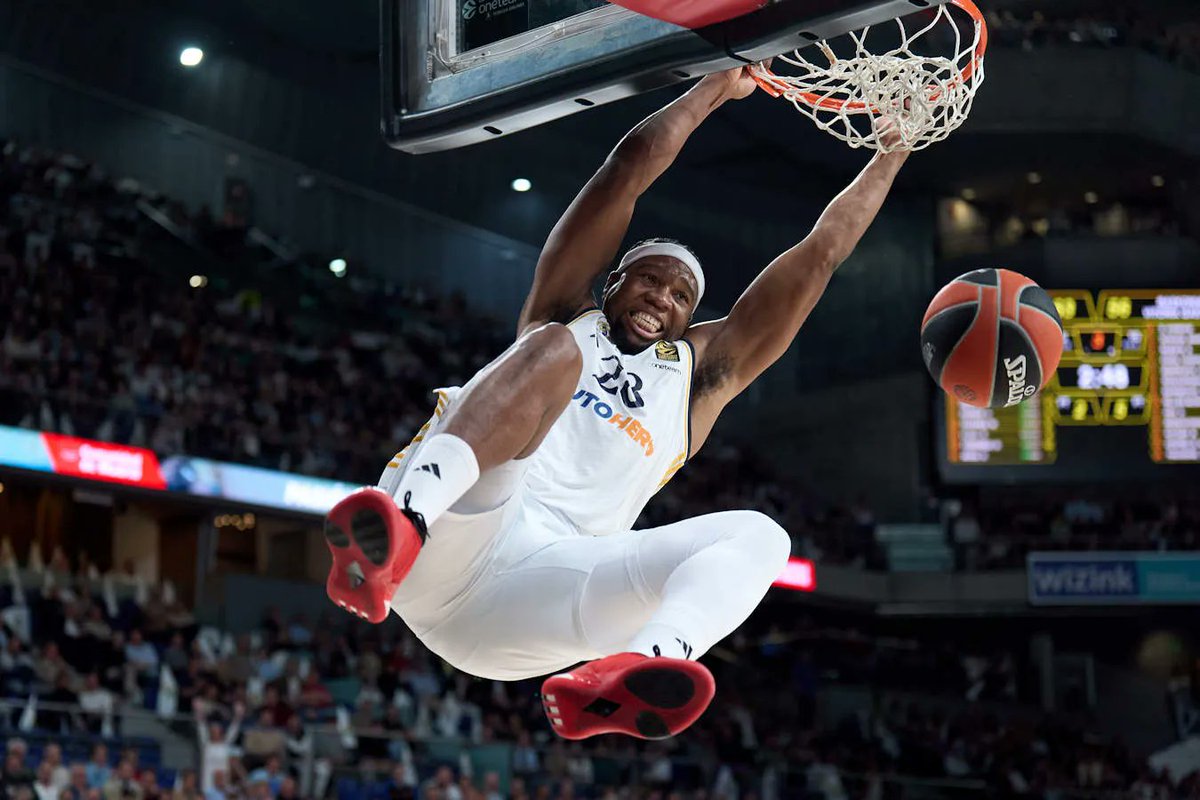 loupaya's tweet photo. Real Madrid &amp; NBA buyouts, a love story.
Mirotic (2014): 2,5 mln
Rodriguez (2016): 3 mln
Doncic (2018): 2 mln
Campazzo (2020): 6 mln
Deck (2021): 1,3 mln
Garuba (2021): 3 mln
Yabusele (2024): 2,5 mln

20,3 mln in 10 years, almost 2 per season. Masterclass. https://t.co/gD5N2zKF1a