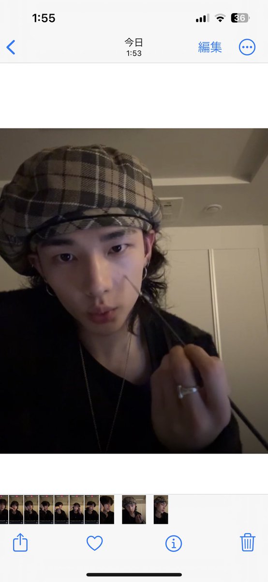 ヒョンジン 無名 ヴィヴィアン ベレー帽 GVR8B7Ea8AAiI7b.jpg