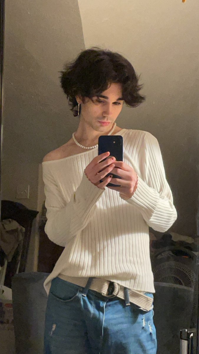JaceMigues5's tweet photo. ~ hihi!!

~ name is Jace, but you can call me whatever you like ;3

~18+ only!!1!1

~DM’s are open, feel free to say hi <3 https://t.co/vtVa6xvZms