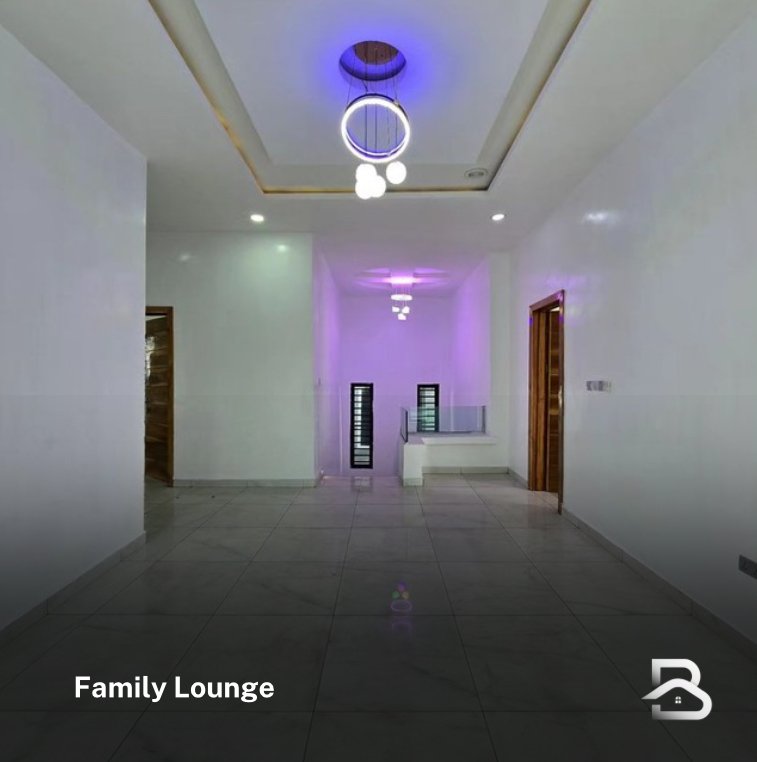 BAListings's tweet photo. Don’t miss out on the opportunity to own this Luxirious home in Megamound Estate, Lagos 🔥🔥
# Megamound Estate #LuxuryLiving # Dream Home #blancarray #blancarraylistings https://t.co/zMJA9Wx1Xy