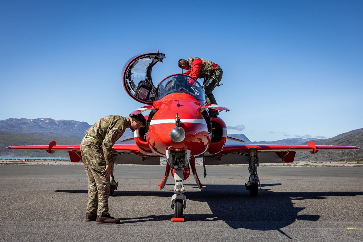 Red Arrows tweet media