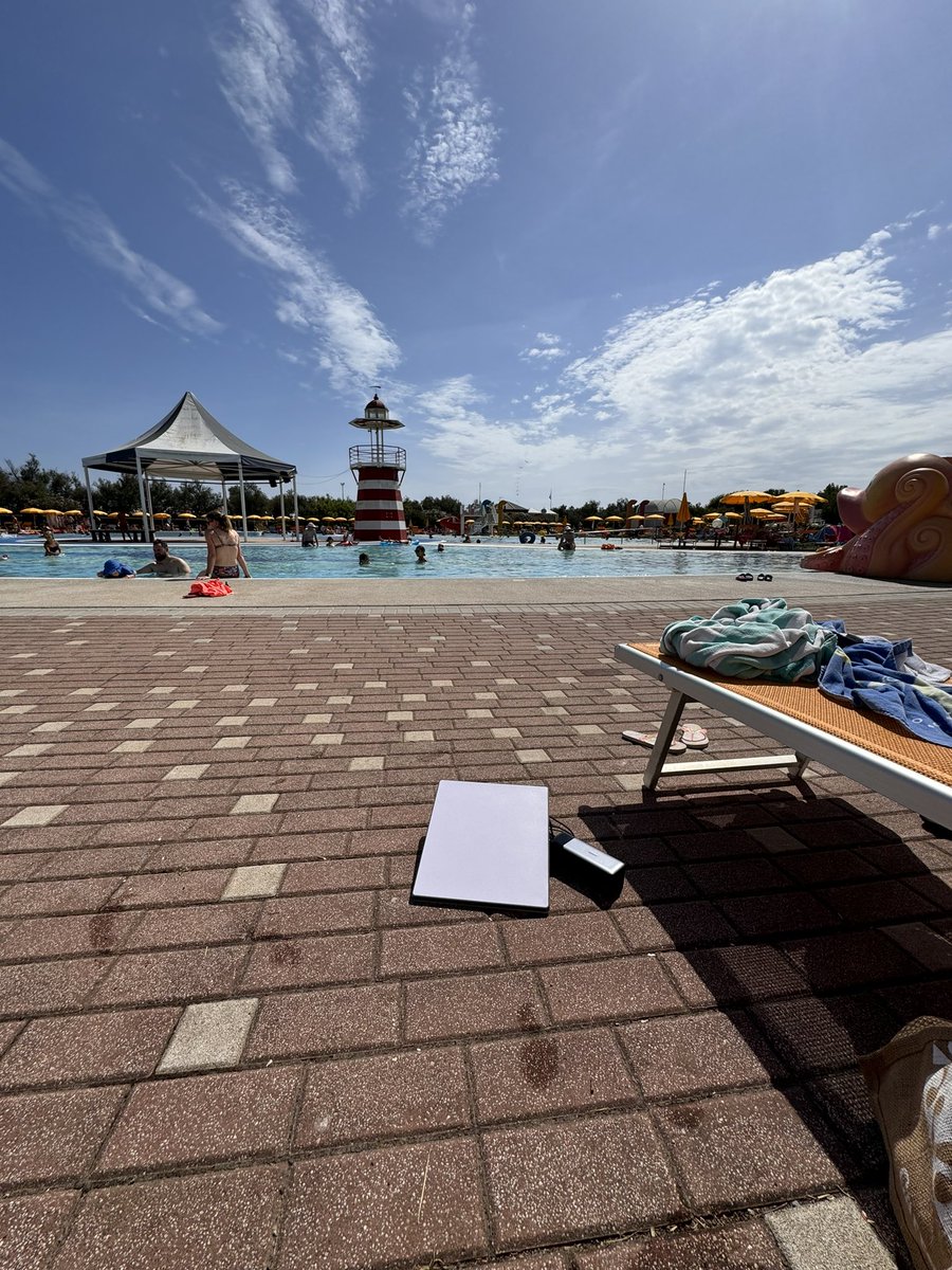 Mike Lamb tweet media