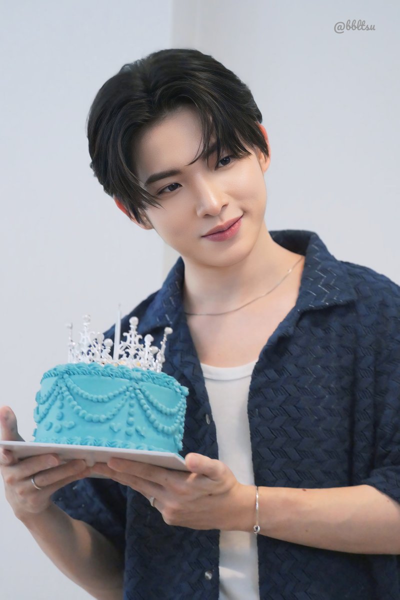 peesu__s's tweet photo. 17.08.24 🎂HBDไต๋ไต๋~4

#25thBirthDaywithtaitnp 
#taitnp https://t.co/tSxXlDOhx7