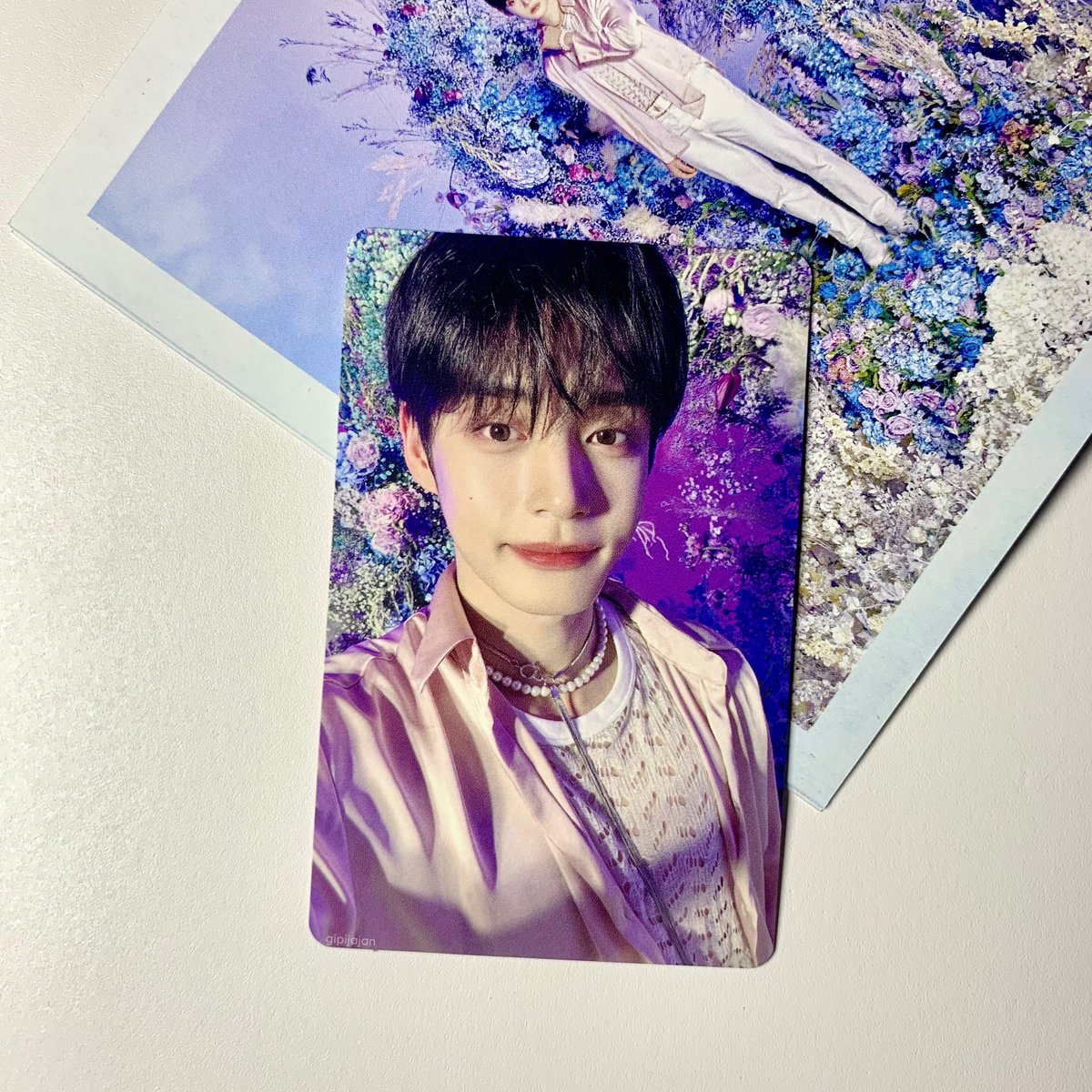 🦋 (not) today’s mail (˶˃ ᵕ ˂˶)⸝💌 

him in pink silk is very demure, very mindful, very cutesy🎀🪞🩰🦢🌷