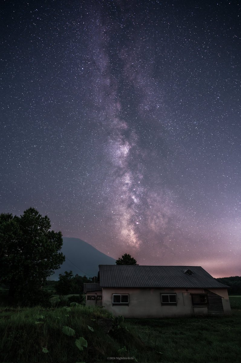 久しぶりに現像する時間とれた😆

2024.07.03 撮影

#星
#星空
#天の川
#星景写真
#北海道の星景写真
#北海道が美しい
#東京カメラ部
#milkyway 
#tokyocameraclub 
#SonyAlpha 
#これソニーで撮りました
<a href="/sony_jpn/">Sony (Japan)</a>
<a href="/AlphabySony_JP/">Sony | Alpha (Japan)</a>