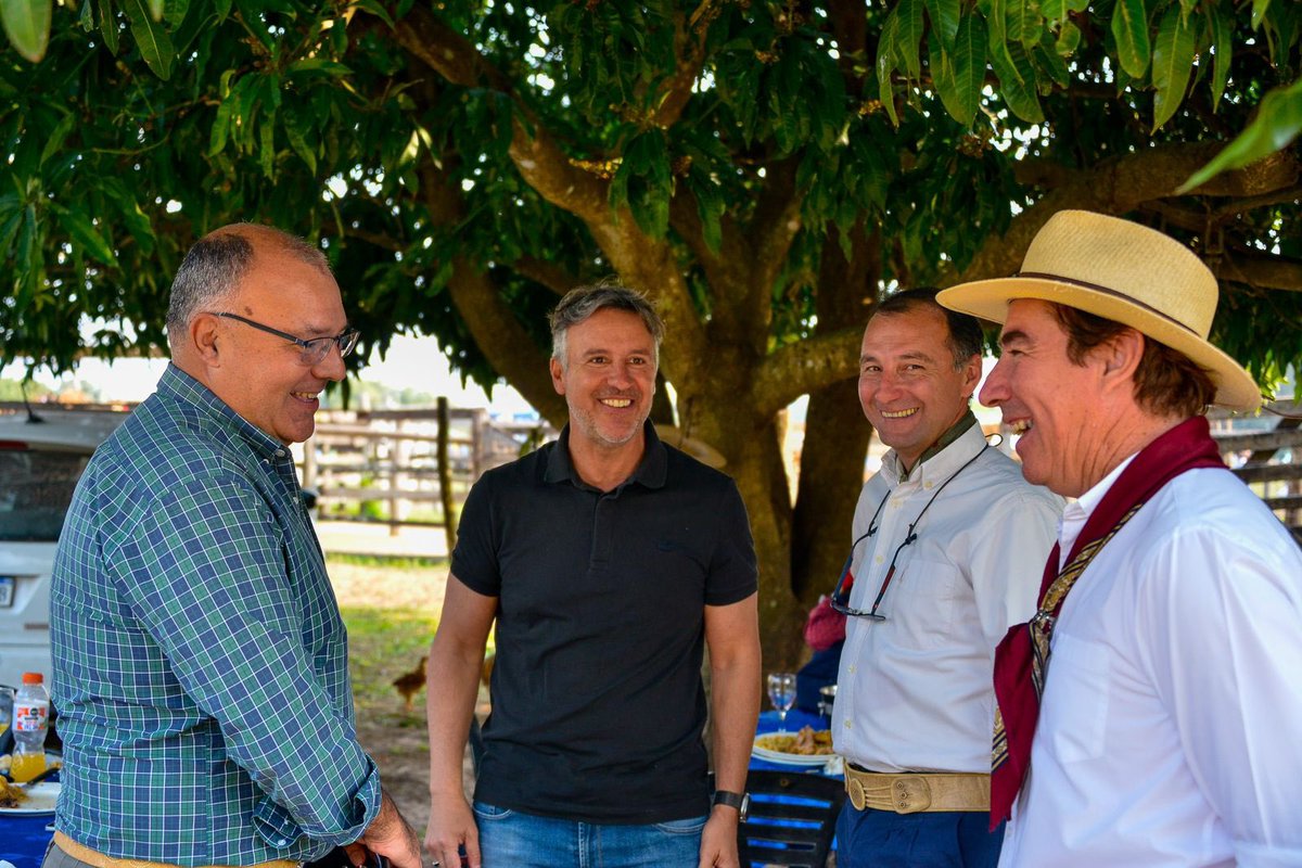 Ariel Baez tweet media