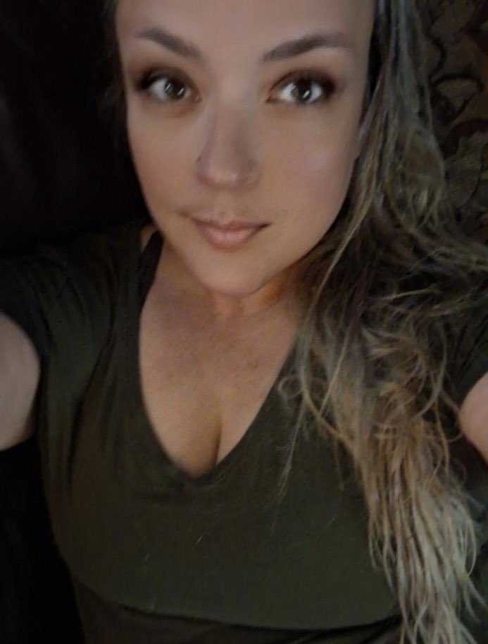 <a href="/NotFarLeftAtAll/">WeGotitBack 🏴󠁧󠁢󠁥󠁮󠁧󠁿🇬🇧🇺🇸</a> LOL my hubby would fkn LOVE IT😉