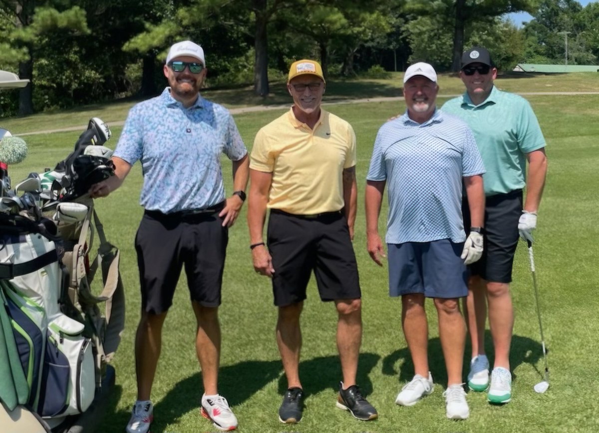 Red Devils Golf tweet media