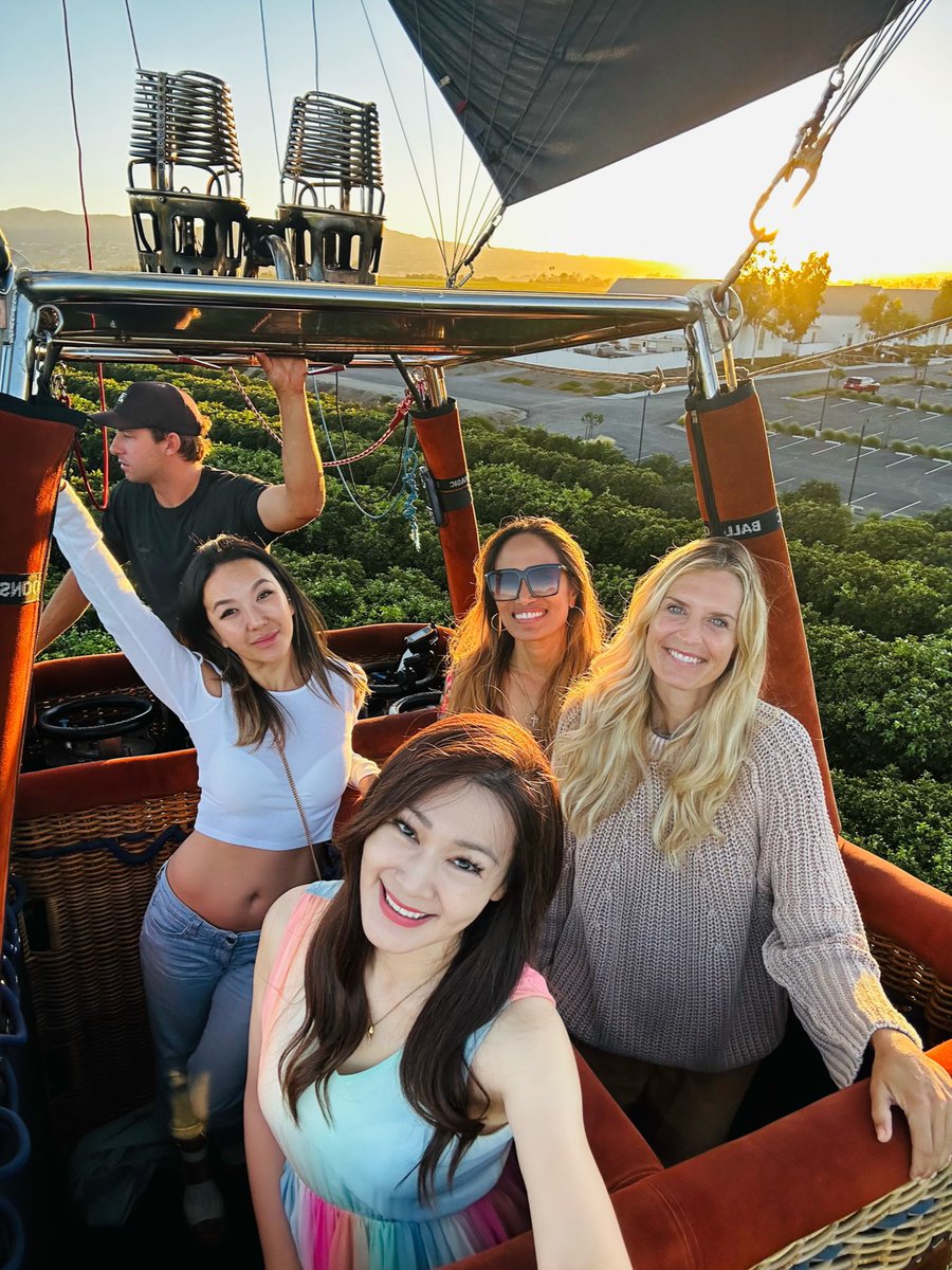 Esther & Michael tweet media