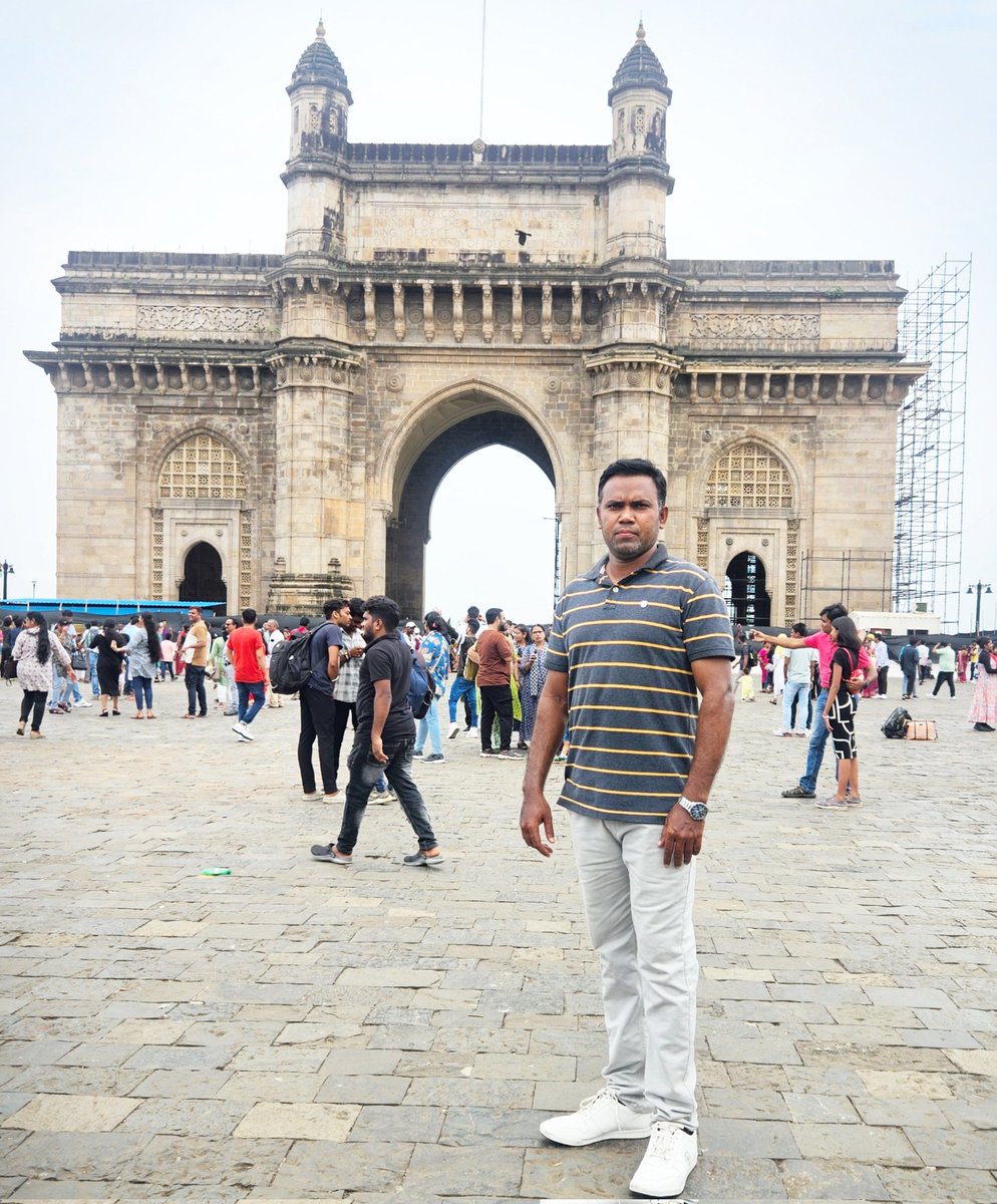 SaleemSk796's tweet photo. @ Gate Way Of India https://t.co/xErlcelVBR