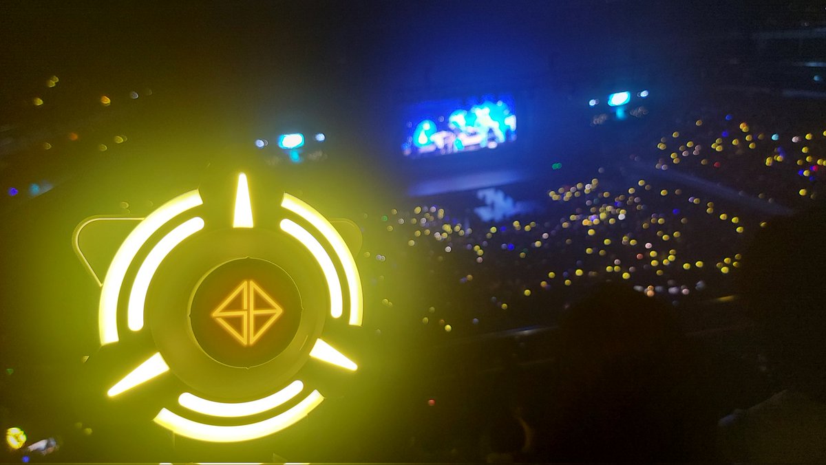 ch_e_s_ka's tweet photo. Yellow for the 6inoos!

ALAMAT on WatsonsPPOPower
#WatsonsPlaylistAtMOAArena
#ALAMAT #ALAMATxWatsons https://t.co/Wo1D6U3cXF