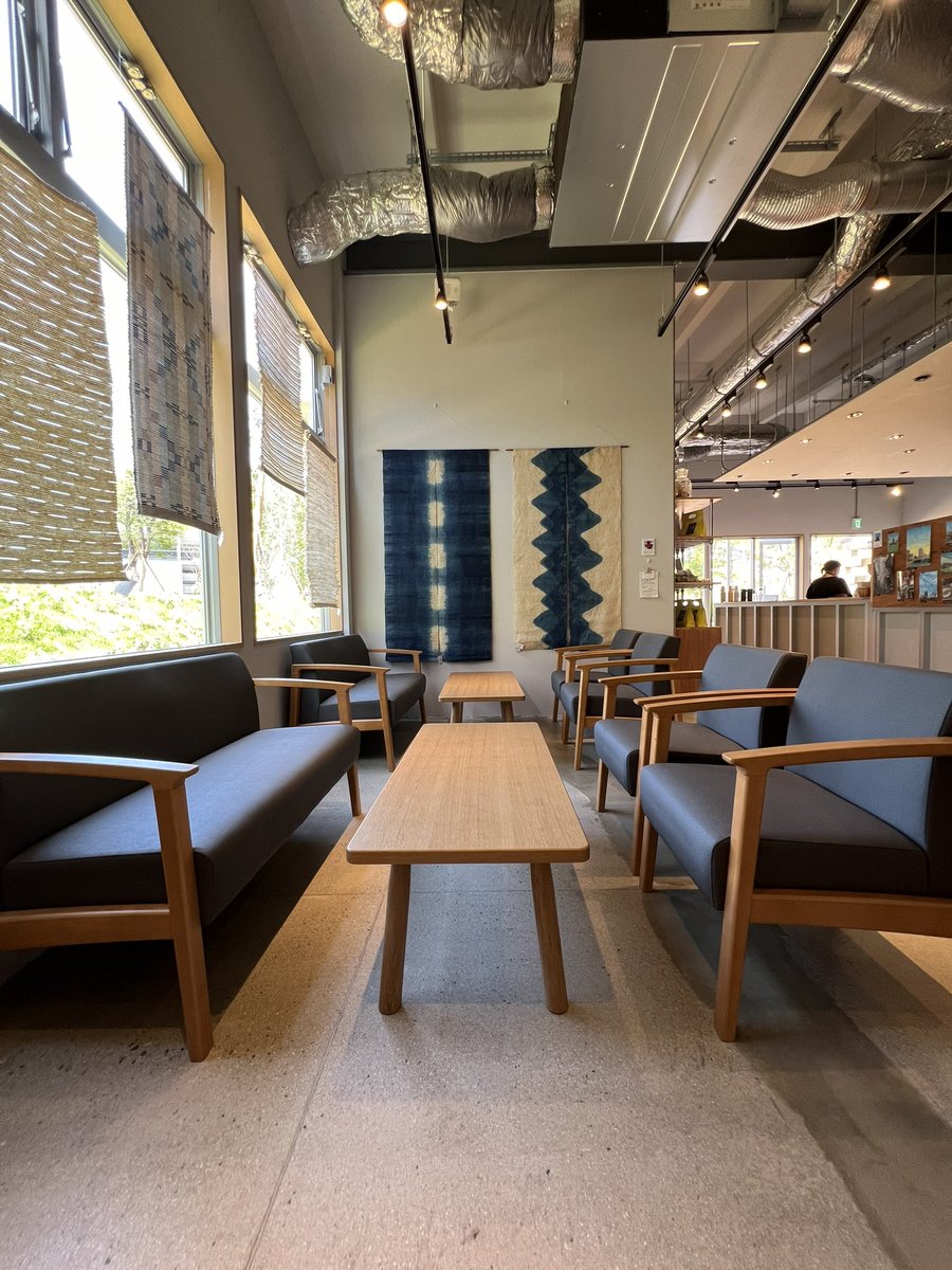 hilo_38's tweet photo. NORTHLINK coffee & tea
HIROSHIMA LINKS
ひろしまスタジアムパークのHiroPa(ヒロパ)内。店内結構広く、どの席でもゆっくり落ち着けます。
#NORTHLINK
#HiroPa
#ひろしまスタジアムパーク
#広島コーヒー
#広島観光
#広島旅行 https://t.co/osZbneYTKi