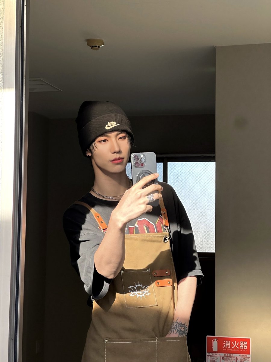 82DAYCHILD's tweet image. [ 인태 ]

데이차일드 카페는 앞으로도 정상 영업 중 ✨
휴일 이틀동안 푹 쉬고 다시 만나!!!
今日も明日も毎日愛してる❤️

#FCLIVE_OSAKA #데이차일드 #DAYCHILD #인태 #INTAE