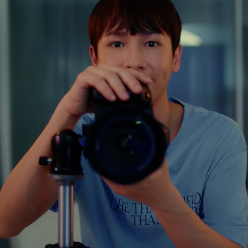 GMMTV's tweet photo. The cameraman                            His (love) movie

#TheTraineeSeriesEP8
@off_tumcial @AtthaphanP https://t.co/Vn1ERPdl38