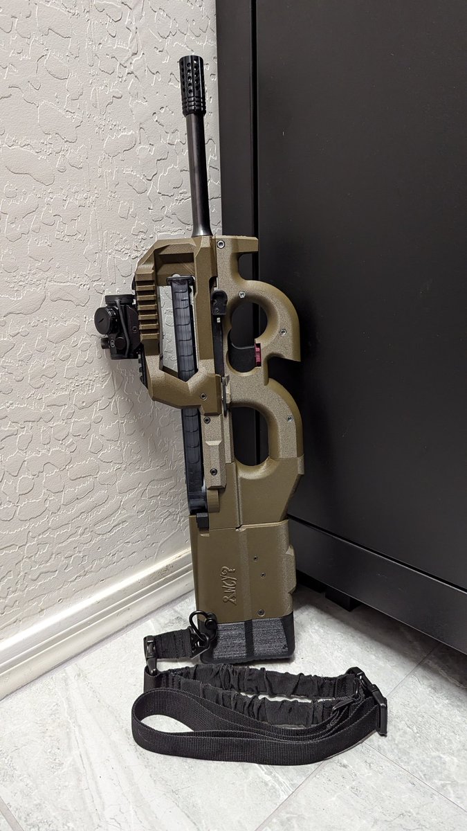 Finally dyed my nylon 3dp90. Polymaker pa6-gf dyed with marigold and brown dye. Tpu butt pad.