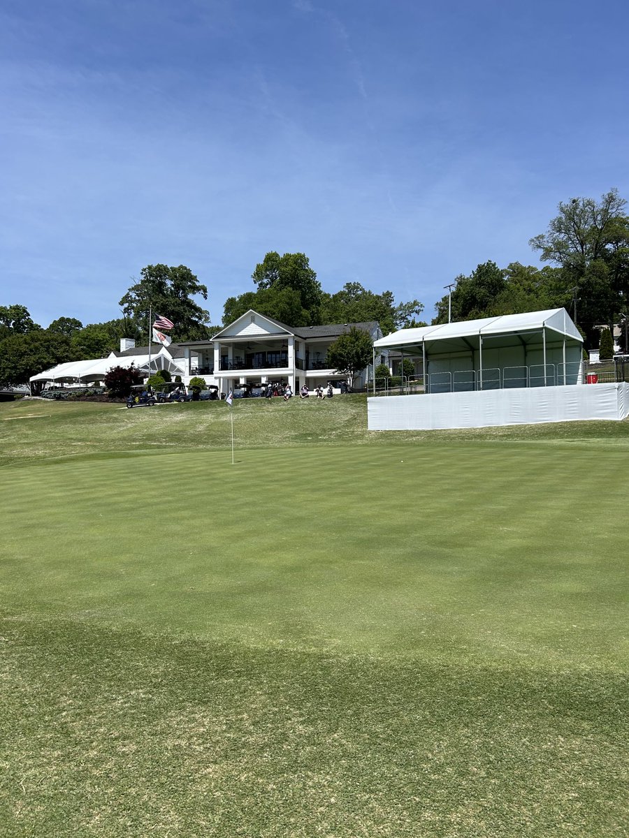 Mike Mosquera ⚡️ tweet media